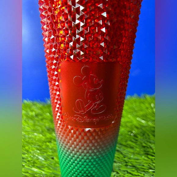 Walt Disney World Starbucks Holiday Tumbler - Picture 2 of 4